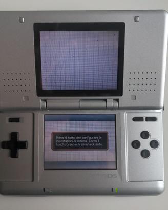 Nintendo DS originale con pixel difettosi