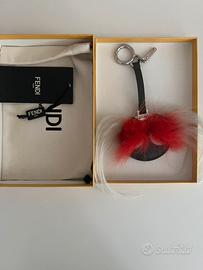 Specchietto portachiavi Fendi