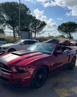 Ford Mustang Cabrio 3.7