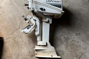 Motore fuoribordo johnson 4.5Cv