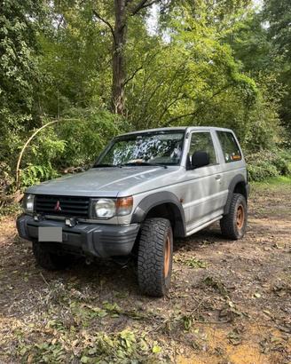 Mitzubishi Pajero V20 2.5tdi 1997