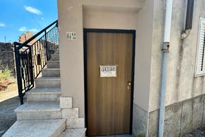 2 appartamenti nello stesso stabile con terrazzo