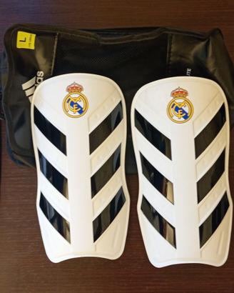 Parastinchi Adidas Real Madrid Pro Lite
