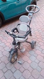 Triciclo evolutivo qplay con maniglione genitore