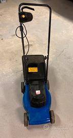 Tagliaerba elettrico poco usato