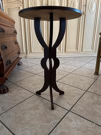Elegante tavolino
