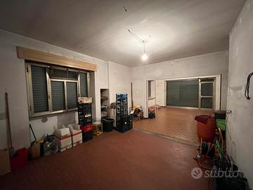 Immobile commerciale