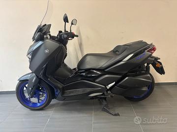 Yamaha X-Max 300