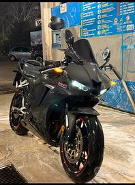 Honda CBR 600 RR 2024 14.500km