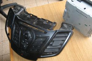 Autoradio+modulo-bluetooth-cd x ford fiesta