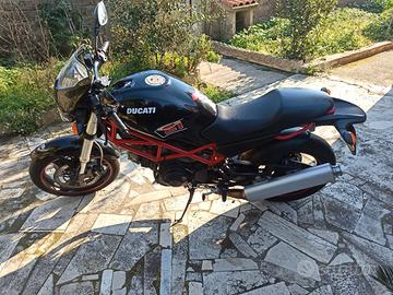 Ducati Monster 695 - 2006