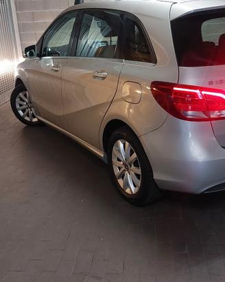 Mercedes classe B 180 d