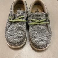 scarpa dude da bambino
