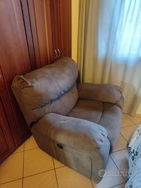 poltrona recliner elettrica