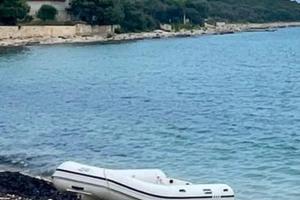 Gommone tender chiglia rigida