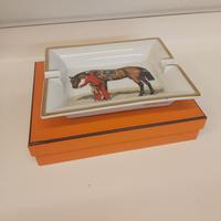 POSACENERE HERMES BAMBINO CON CAVALLO 