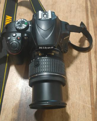 Nikon D3400+Obiettivo 18-55mm Solo 7831 scatti 