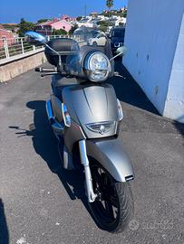 Scarabeo 300s