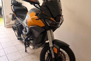 Moto Guzzi Stelvio - 2024