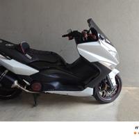 YAMAHA TMAX