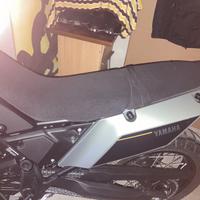 Tenere 700 sella e paramani