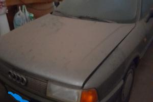 AUDI 80