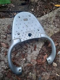 maniglione scarabeo 50 piaggio