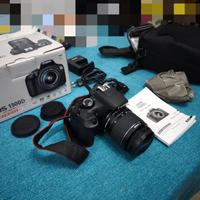 Canon EOS 1300D perfetta x iniziare con accessori