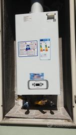 caldaia com'è nuova 6 mesi di vita.