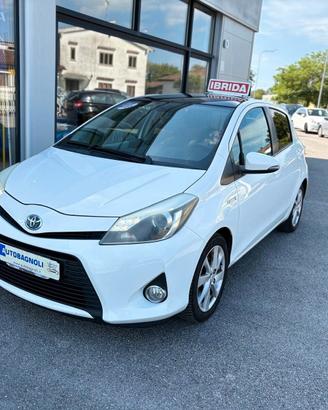 Toyota Yaris STYLE 1.5 Hybrid 5 porte UNICO PR.