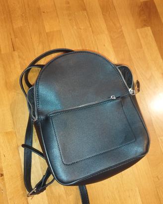 zainetto nero in pelle