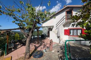 VILLA SINGOLA A PONZONE