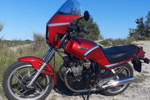 Yamaha xs400