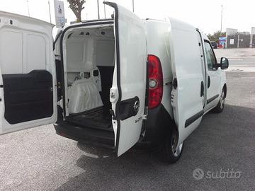 COMBO 1.6 CDTI è COME DOBLO 1.6 MJT CARGO FURGONE