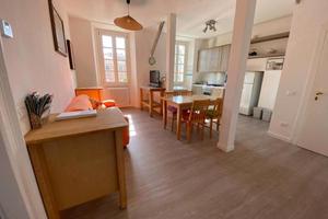 Trilocale in centro ad Arona per Transitori