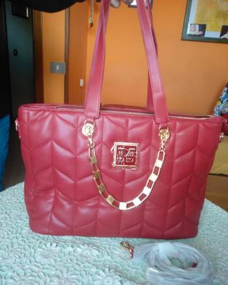 Borsa Sylvia 19V69 Italia – trapuntata con catena