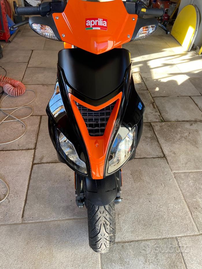 Aprilia Rs50 Rs4 Aprilia 50 Aprilia Rs4 Aprilia Rs 50 2006 Usata