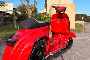 Vespa 50 Special ROSSA