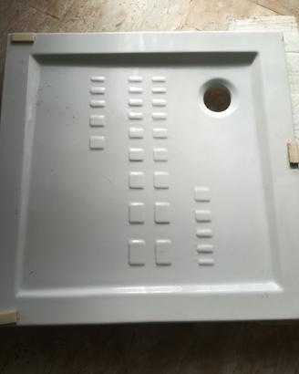 Piatto doccia Ito 90x90 h 5,5 + piletta