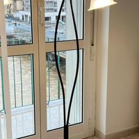 Lampada piantana a stelo da terra