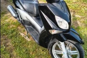 Yamaha X-city 250