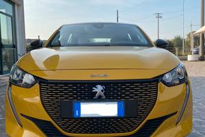 Peugeot e-208 5 Porte e-208 Active Pack 100kW