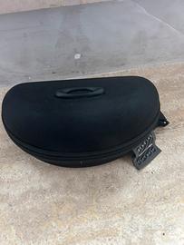 Spenditi occhiale e scarpe