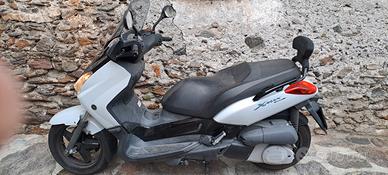 Yamaha X-Max 250 - 2011