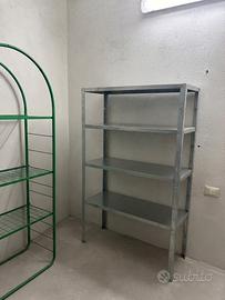 Scaffalatura in metallo zincato a 4 ripiani