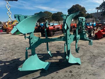 ARATRO BIVOMERE REVERSIBILE POR 90