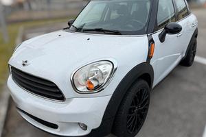 MINI Countryman Cooper D 2.0 Diesel 143CV Autom.