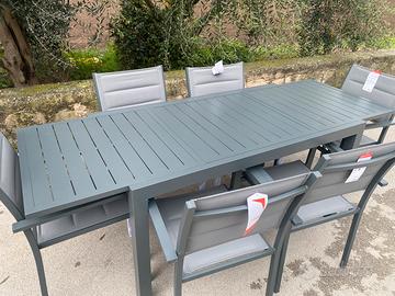 Tavolo allungabile 140/210x77 +6 poltrone