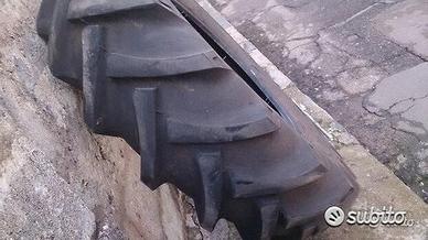 1 pneumatico usato 12 4 20 pirelli tm 200 6pr
