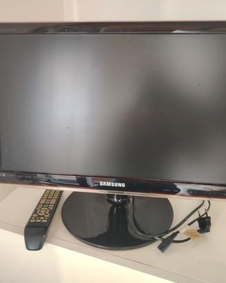 TV sansung 22 pollici 50 € cecchina Albano 